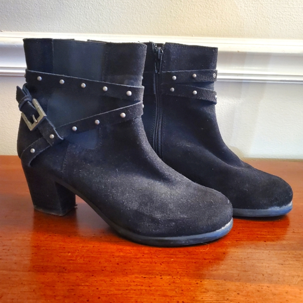 Women’s Matisse Camryn Boots Black Size 6W‎ Leather with Buckle and Studs